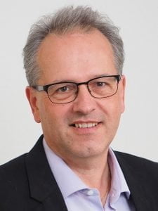 Dr. Benedikt Walker